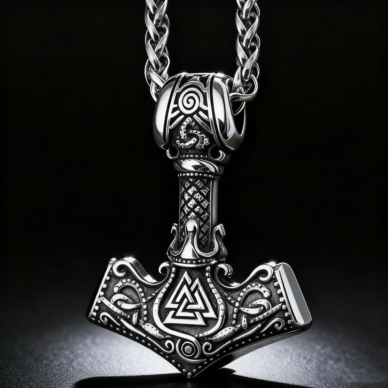 Naszyjnik męski ze stali nierd – Battle Rope Anchor recenzja i cena